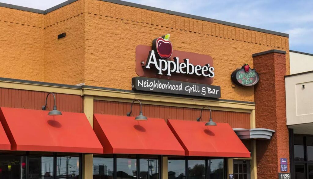 Applebees Lunch Hours: Savor Midday Delights!